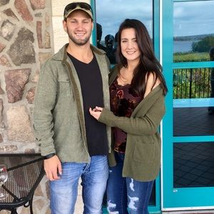 Meet your Posher, Haley